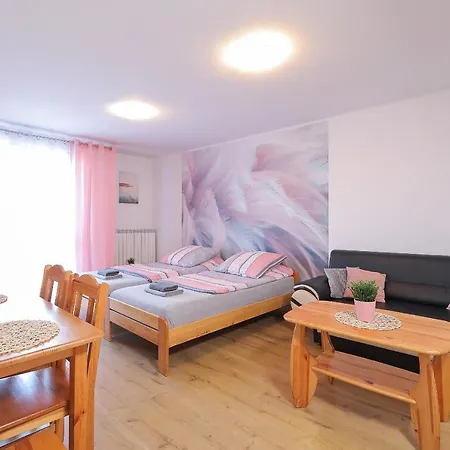 Lägenhet Apartamenty Czestochowa